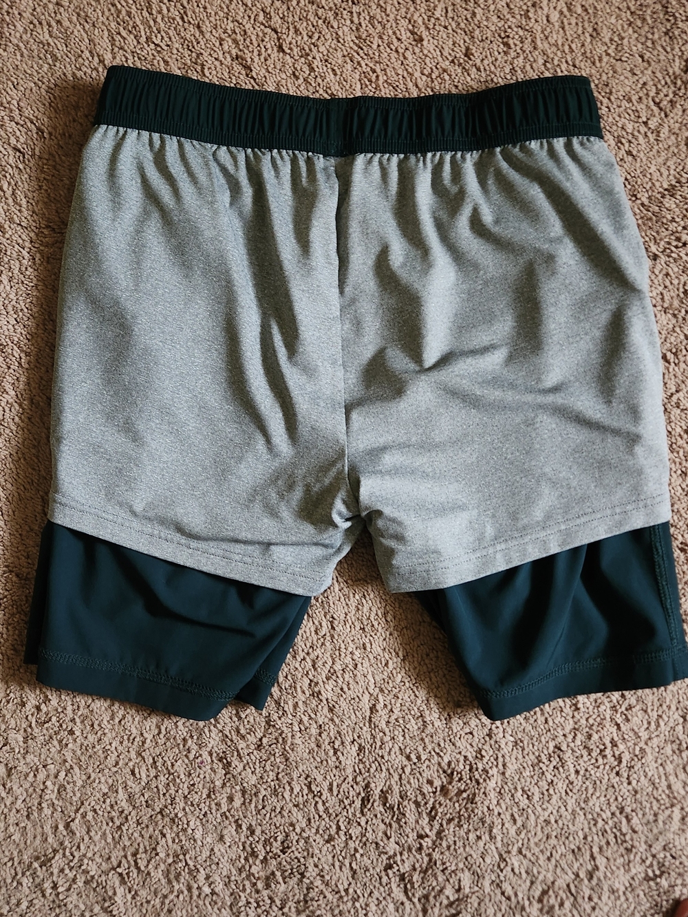Vuori Kore Men's Shorts Lined Forest Green Athletic Gym Running 7" Stretch S - Picture 3 of 7